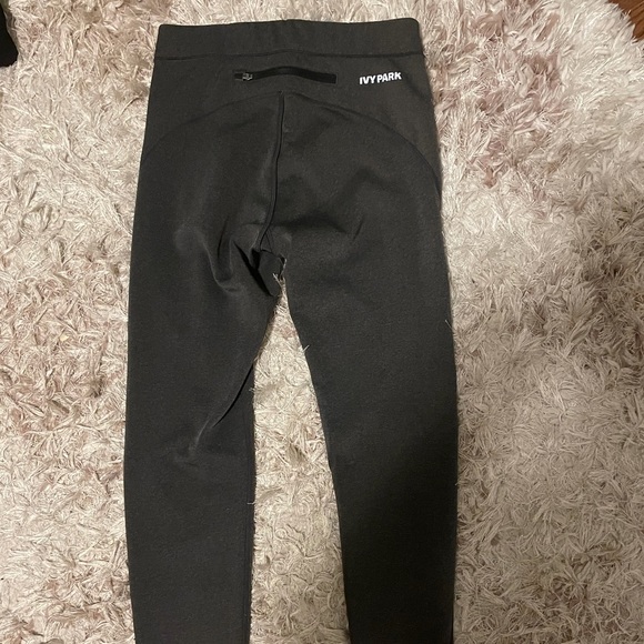 Ivy Park full length gray workout legging - Picture 4 of 4